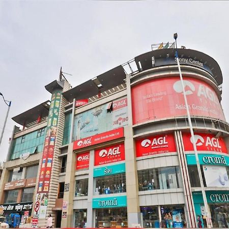 Hotel Nest View Ahmedabad Exteriör bild
